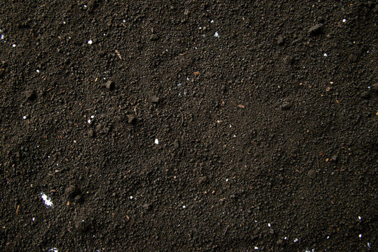 Topsoil, BS3882 Certified – Premium Multi-Purpose Soil for Landscaping, Turfing & Planting